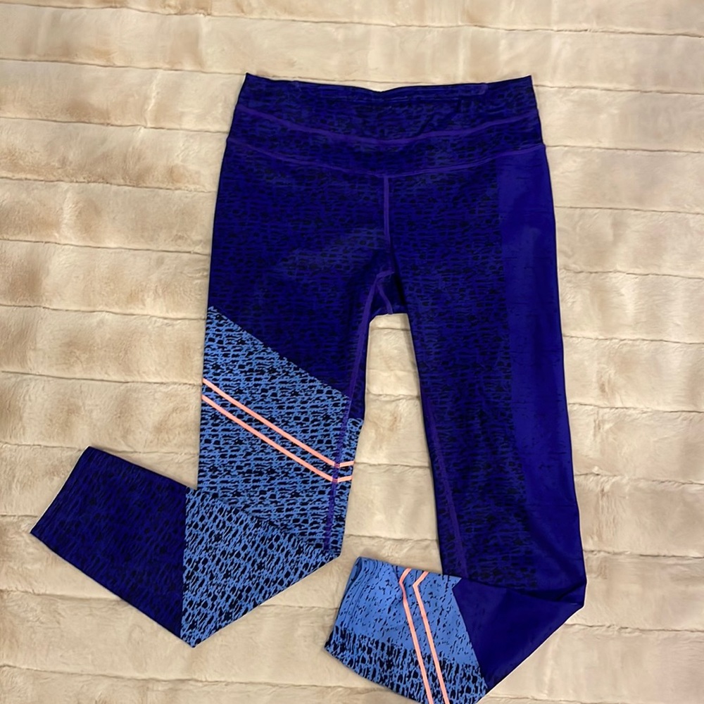 Athleta purple and blue crop pants size S